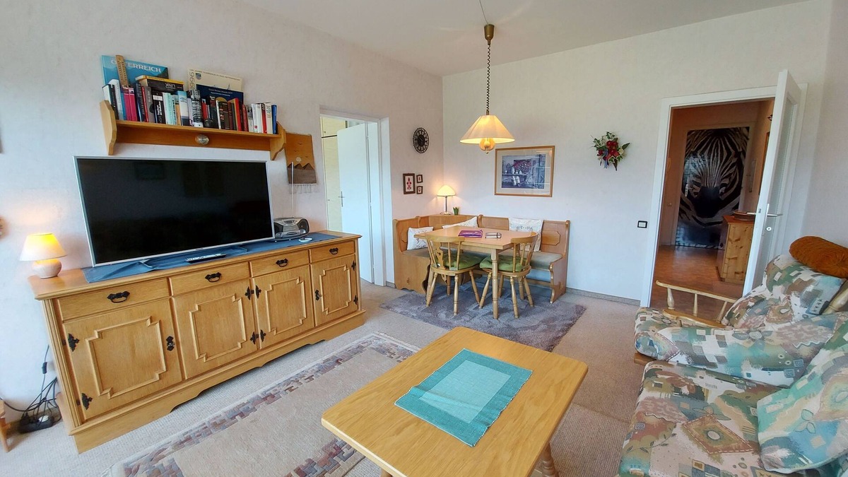 Bad Mitterndorf Apartment | Apartment with exceptional mountain views, balcony and modern amenities in Bad M