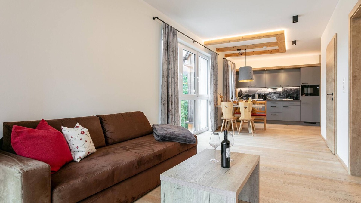 Haus im Ennstal Apartment | Apartment with a private sauna and a balcony
