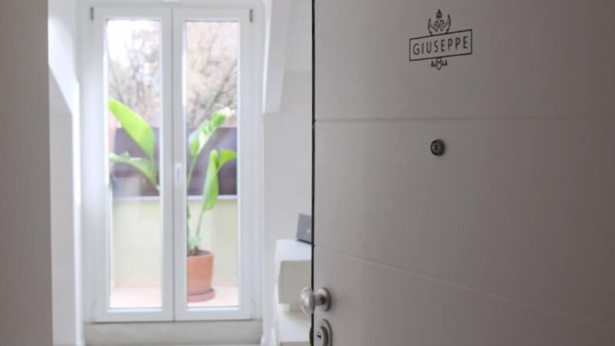 De Angeli Apartment | Apartment with Balcony