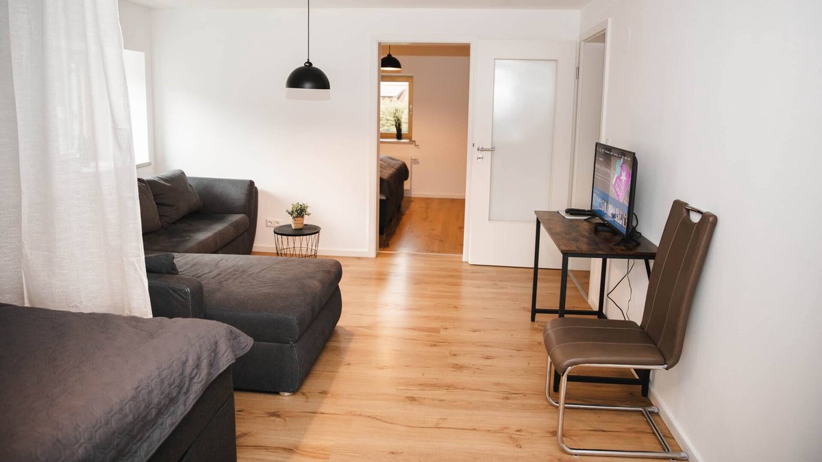 Burglengenfeld Apartment | Apartment with castle view
