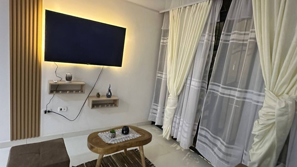 Ibague Apartment | Apartment with excellent location in Ibagué, Colombia, 2nd floor.