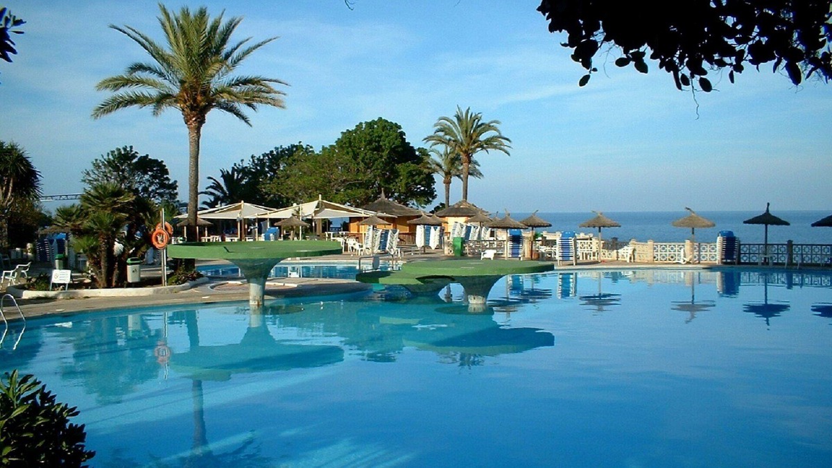 Diano Evigno Apartment | Apartment with garden overlooking the sea