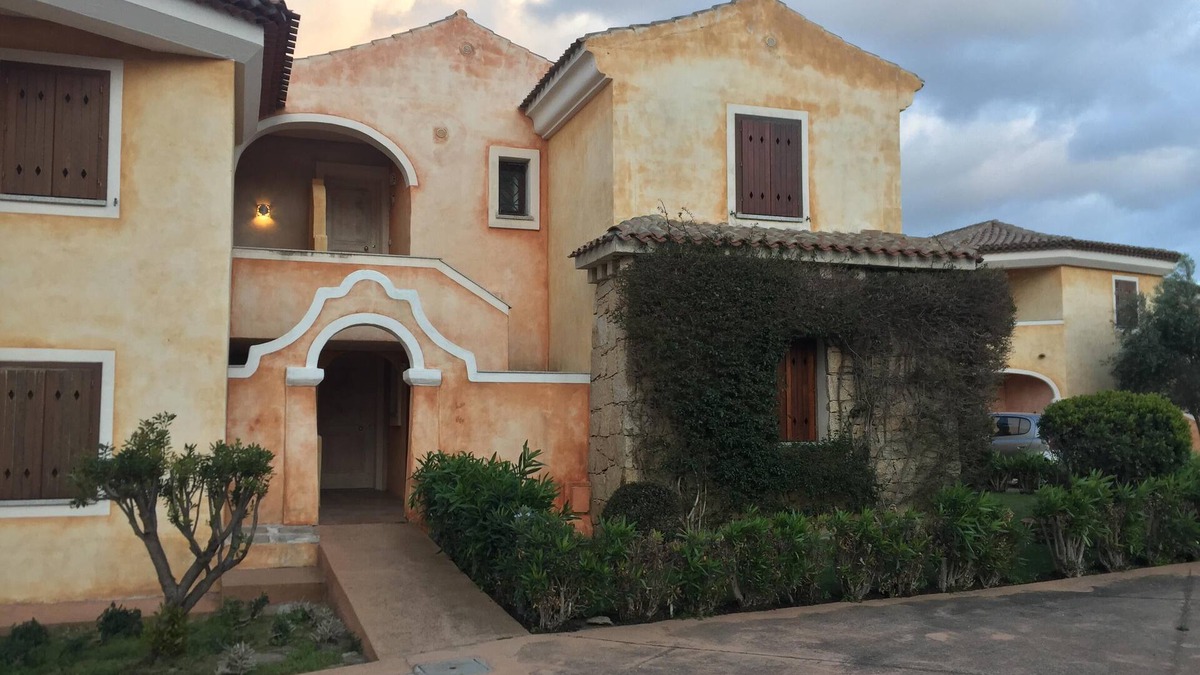 Cannigione Apartment | Apartment with garden Cannigione - I.U.N. T4142