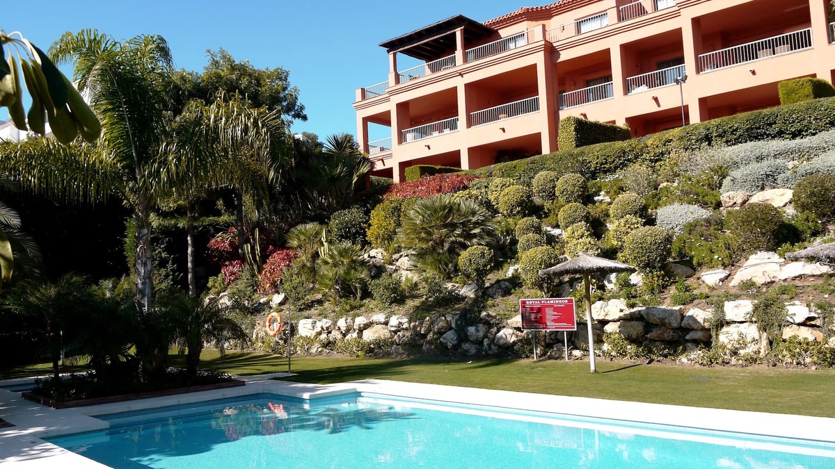New Golden Mile Apartment | Apartment with garden on residential estate (Villa Padierna) Golf&Seaviews