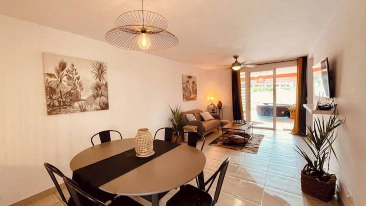 Remire Montjoly House | Apartment with jacuzzi Route des plages
