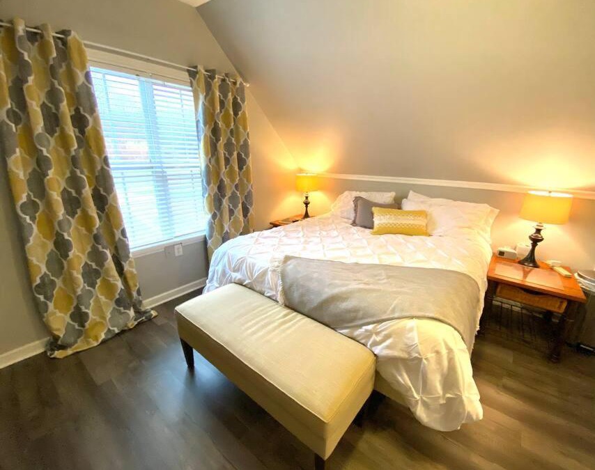 Ashley Oaks Apartment | Apartment with hot tub & a pool!