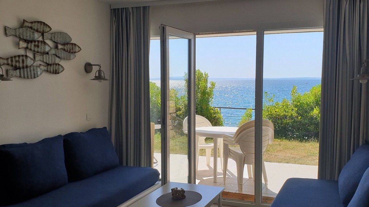 Crozon Apartment | Apartment with large terrace, breathtaking sea view!