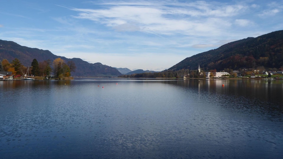 Bodensdorf Apartment | Apartment with loggia/Ossiacher See * bathing beach/lawn * pool * in the middle of Carinthia
