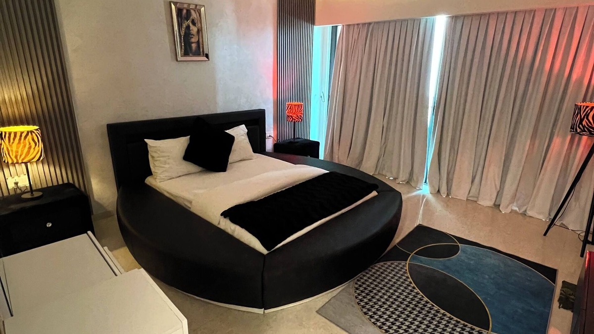 Yof Apartment | Apartment with pool 5 minutes from the page
