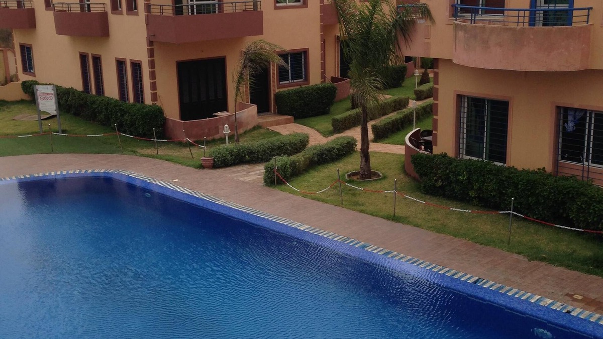 Moulay Abdallah Apartment | Apartment with pool in sidi bouzid