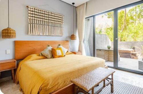 Playa Paraiso Apartment | Apartment with Private Jacuzzi and Beach Club