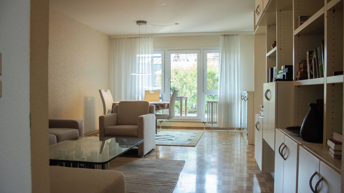 Frankenthal Apartment | Apartment with roof terrace in Frankenthal's pedestrian zone, 5 min walk from the train station