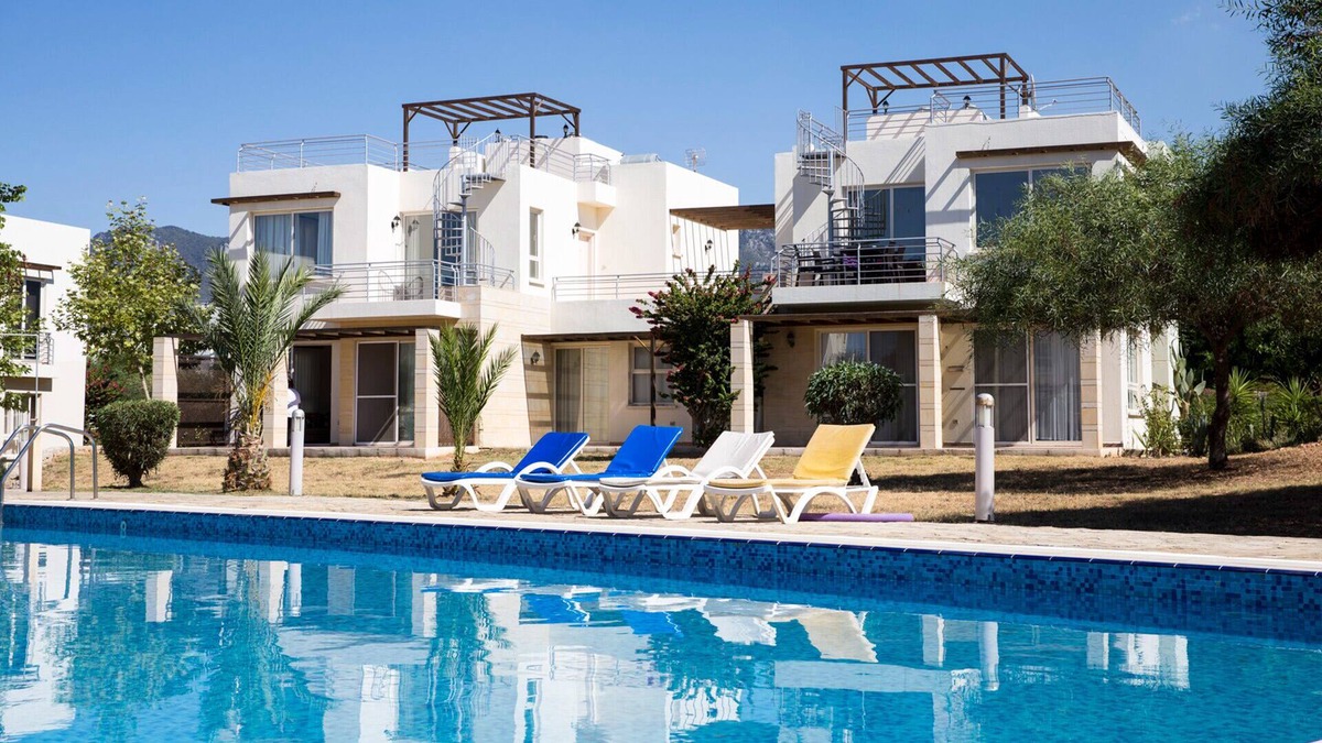 Esentepe House | Apartment with roof terrace and views over the Mediterranean Sea