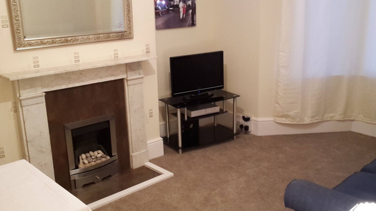 Margate Apartment | Apartment with Sea Veiws 5-10 min walk from Dreamland, Margate.