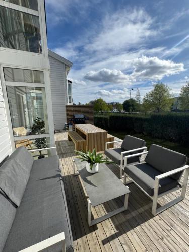Lund Apartment | Apartment with sunny balcony