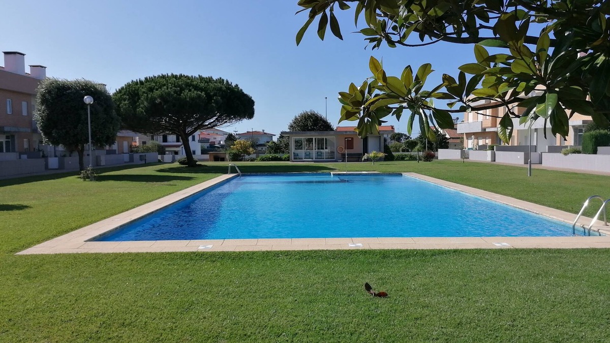 Marinhas Apartment | Apartment with Swimming Pool, close to the Sea, in Esposende - Portugal