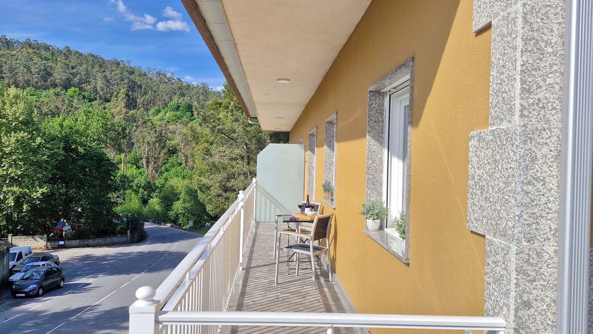 Mondariz Apartment | APARTMENT WITH TERRACE FOR 4 PEOPLE