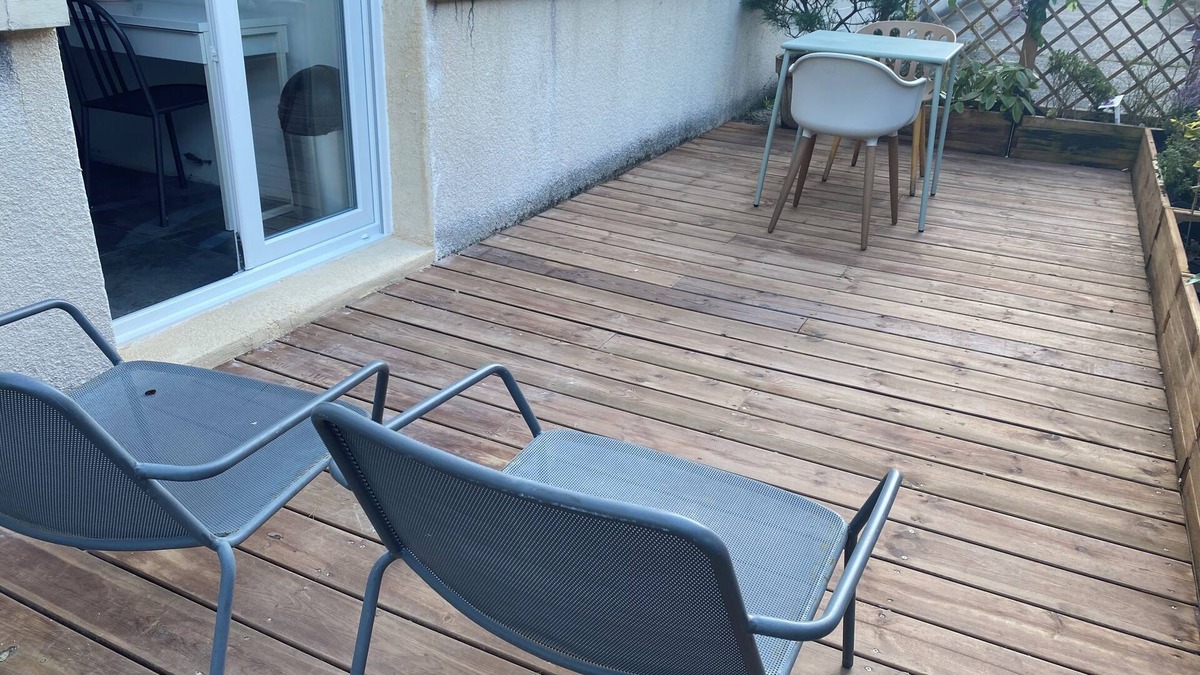 Talence Apartment | Apartment with terrace