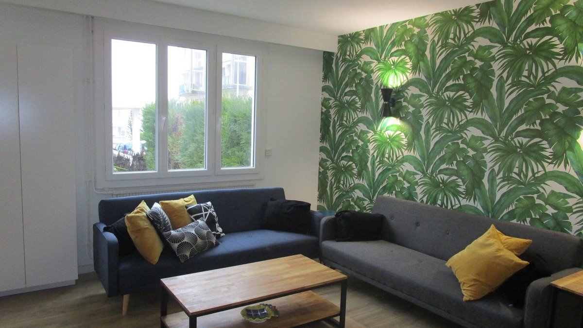 Royan Apartment | Apartment with terrace + garden, 3 bedrooms 200m from Foncillon beach!