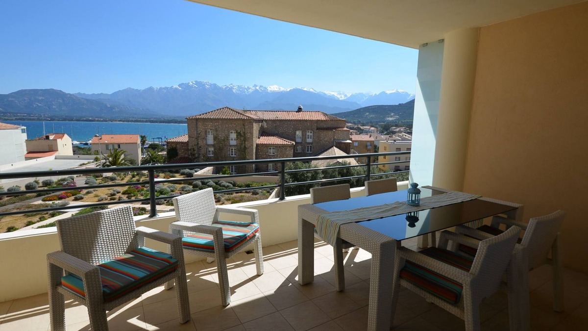 Calvi Apartment | Apartment with terrace overlooking the bay of Calvi, 5 minutes from the town center