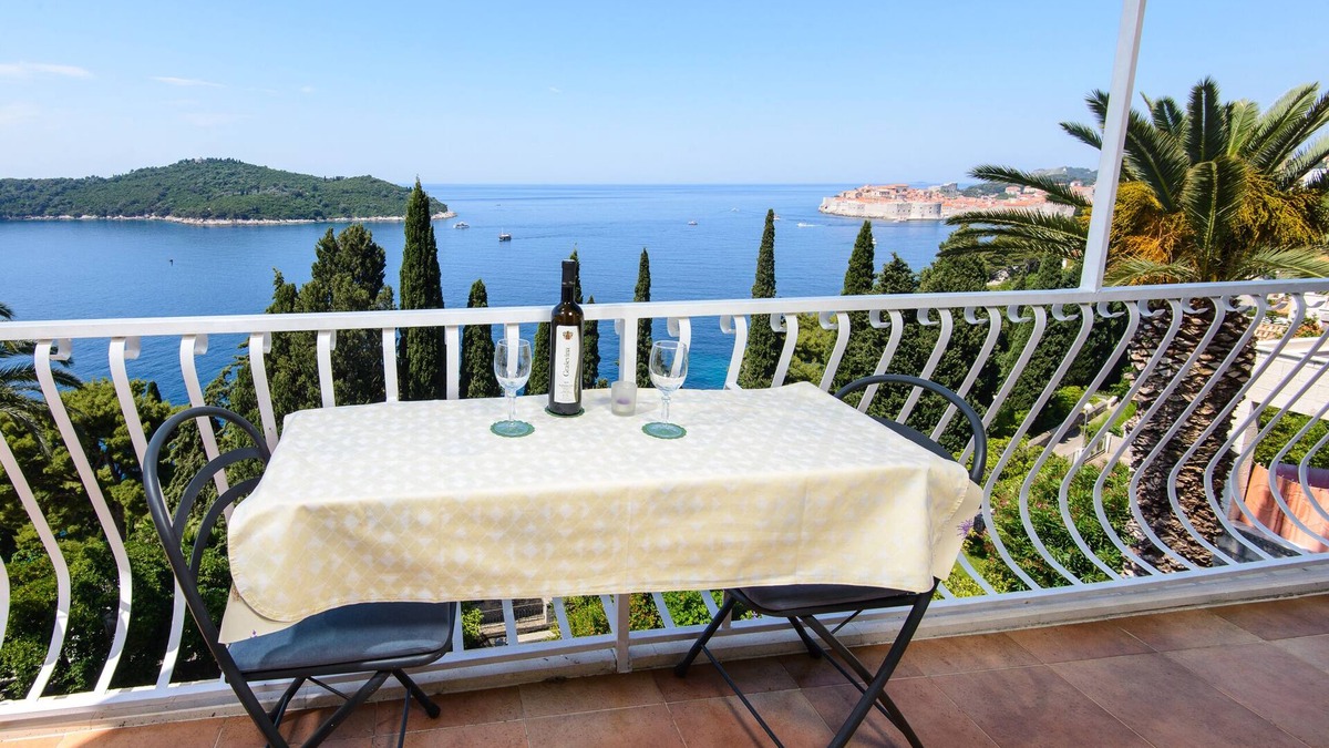 Municipality of Dubrovnik Apartment | Apartment with the most beautiful sea view in Dubrovnik - family friendly