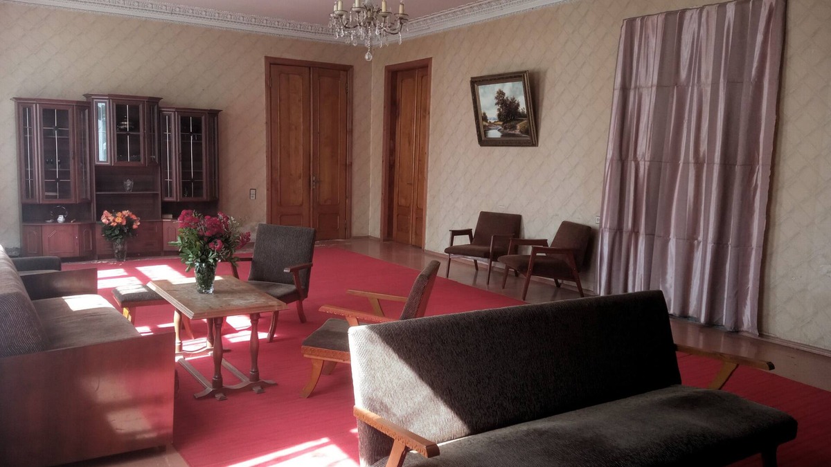 Zugdidi House | apartment with three bedrooms and living room
