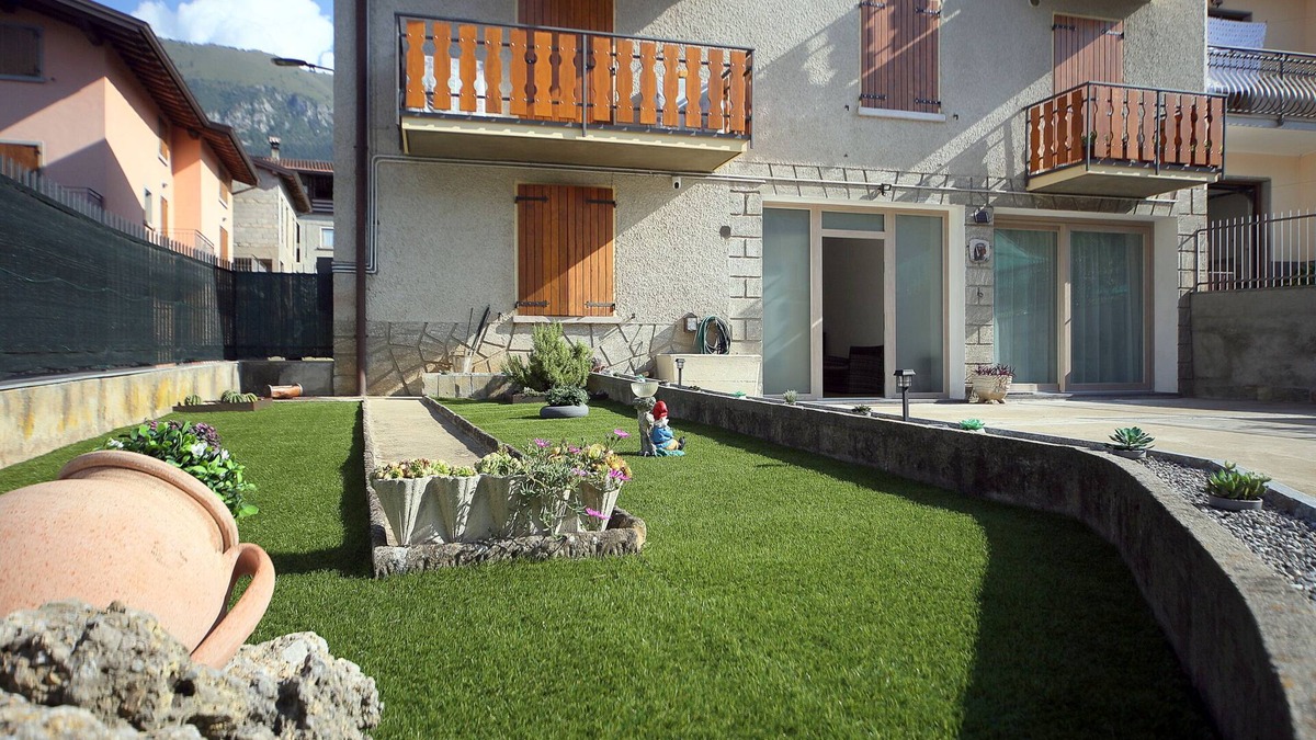 Rovetta Apartment | APARTMENT WITH TWO BEDROOMS, DINING ROOM, KITCHEN AND BATHROOM WITH SHOWER