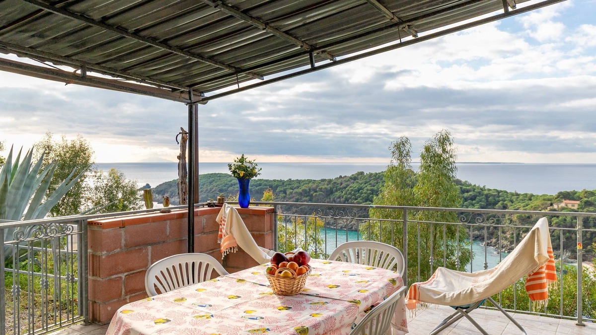 Campo nell'Elba Apartment | Apartment with Wi-Fi, Terrace with Sea View; Pets Allowed