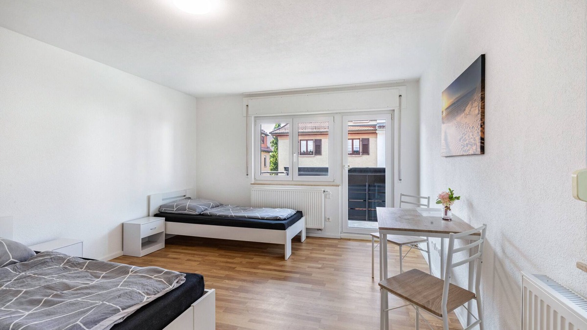 Waiblingen Apartment | Apartment 'Wohnung 03' with Balcony and Wi-Fi