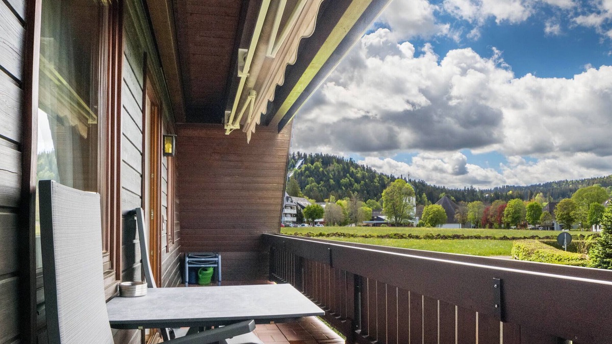 Hinterzarten Apartment | Apartment 'Wohnung 2 Mit Balkon Und Aussicht' with Balcony and Wi-Fi