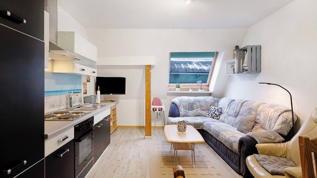 Nordleda Apartment | Apartment 'Wuddisferienwohnug' with Shared Terrace, Private Garden and Wi-Fi