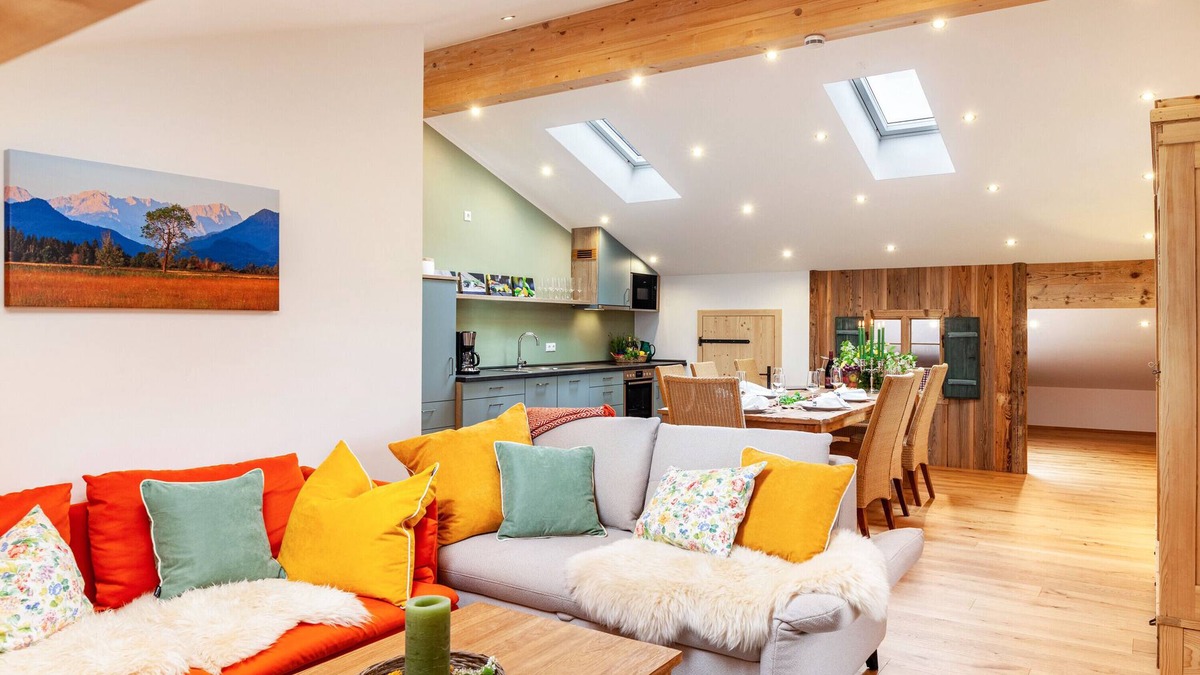 Rottenbuch Apartment | Apartment 'Xaver' with Shared Garden, Balcony and Wi-Fi