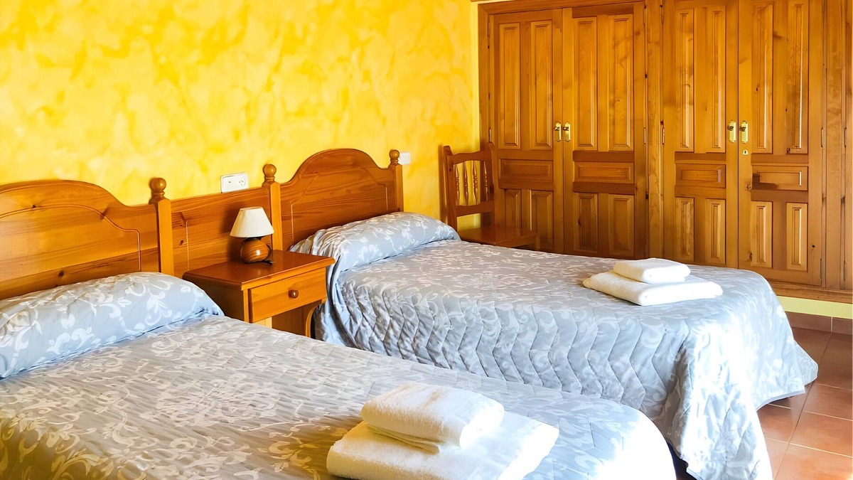 Salinas Apartment | Apartment 'Yerga' with Wi-Fi