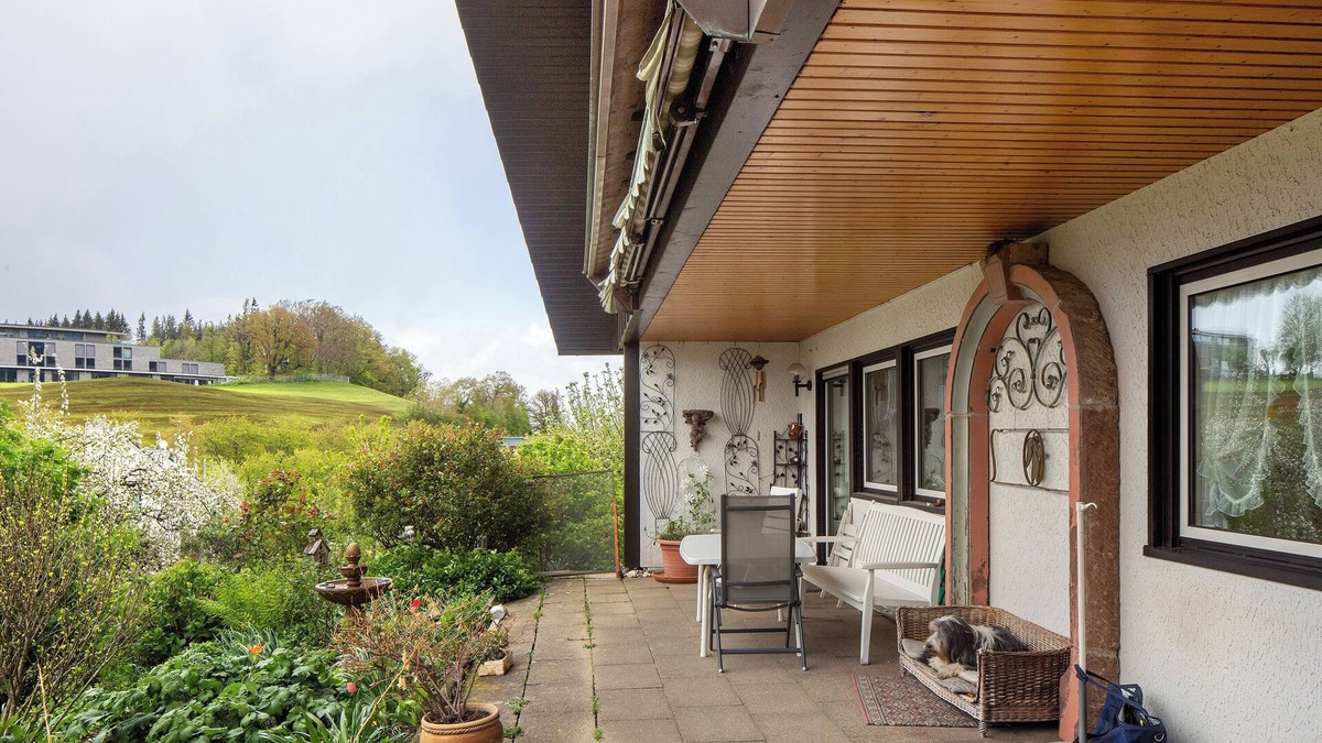 Horben Apartment | Apartment 'Zum Alt Engelwirt' with Mountain View, Balcony and Wi-Fi