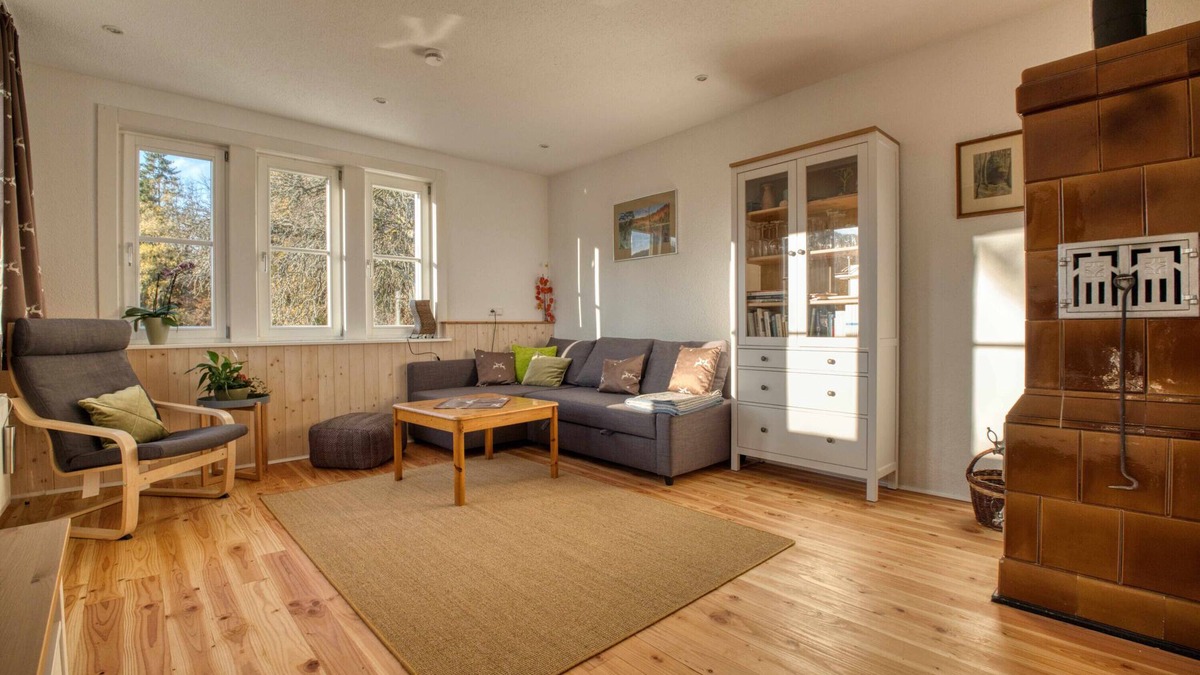 Forbach Apartment | Apartment 'Zum Alten Wärterhaus Erdgeschoss' with Lake View, Shared Terrace and Wi-Fi