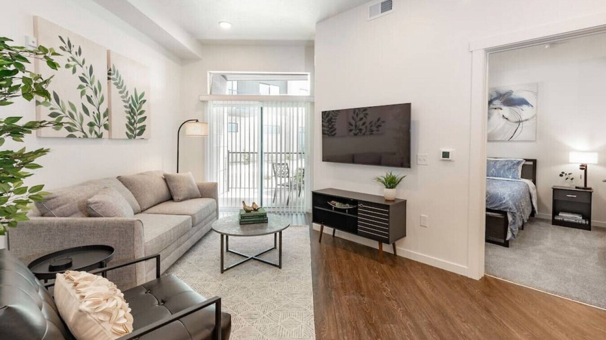North Salt Lake Apartment | Apartments 2106 · Luxury style 1 bed 1 bath apartment