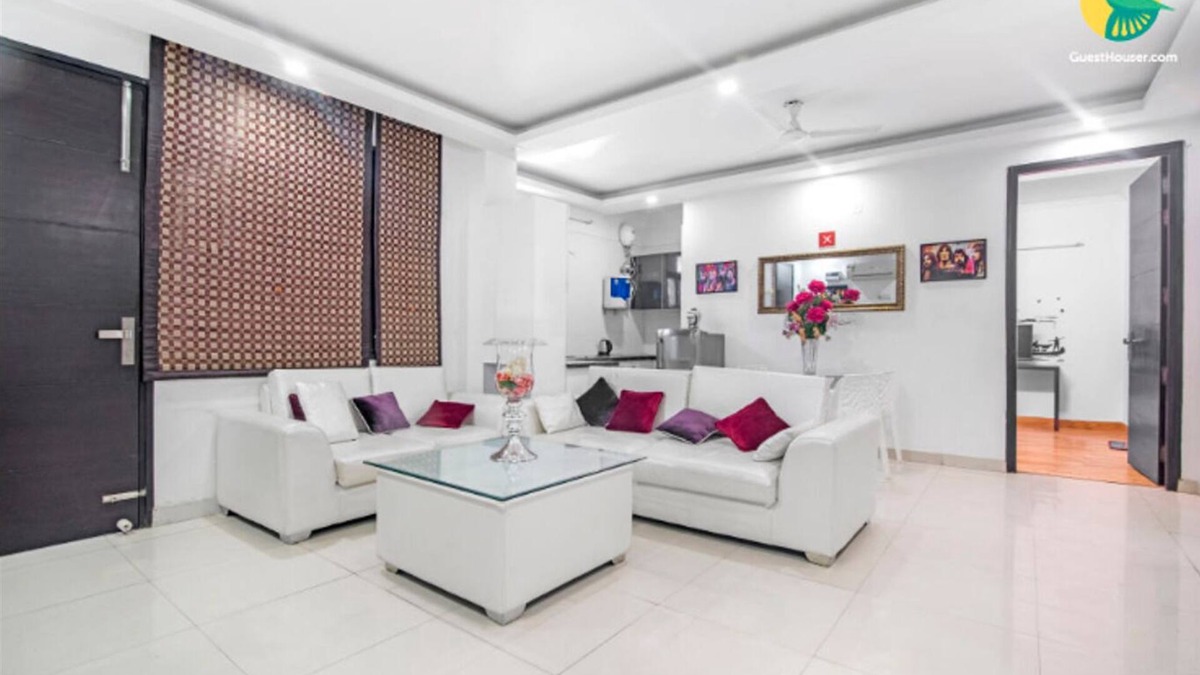 Sat Bari Apartment | Apartments 3BHK for Patients Near AIMS Chattarpur Delhi