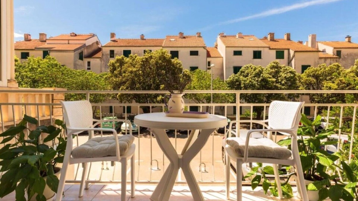 Istok Apartment | Apartments and Room Tattoo (111881-A2) - Makarska