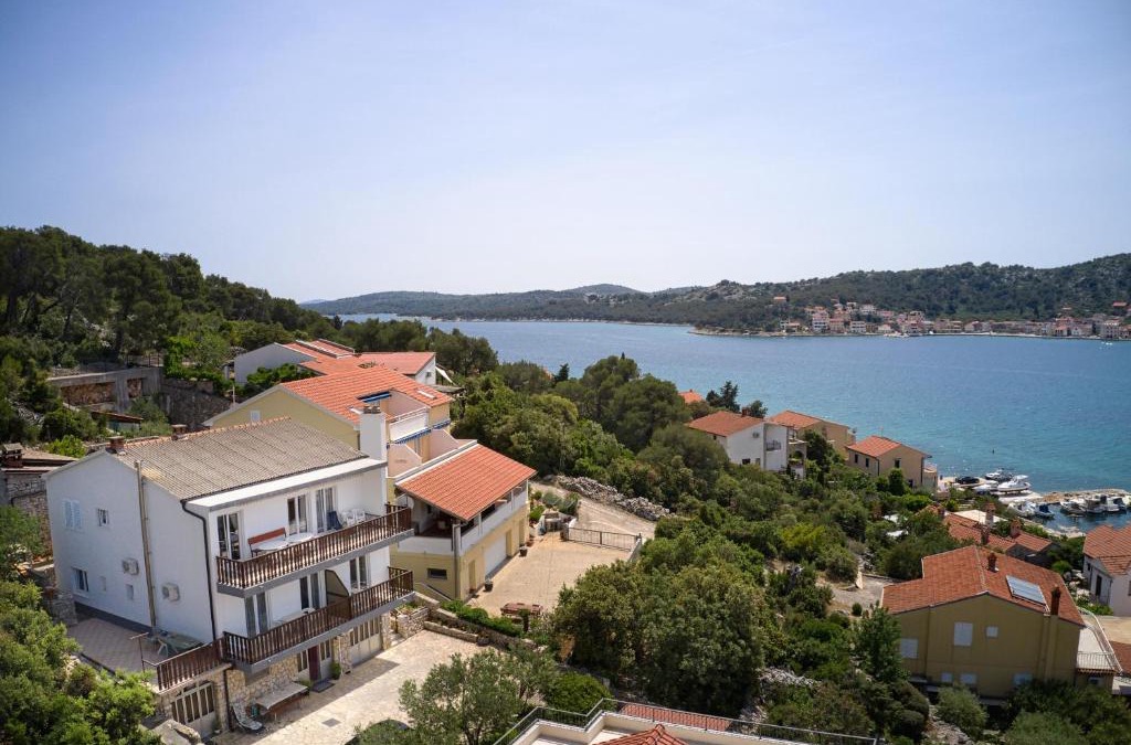 Tijesno House | Apartments and rooms by the sea Tisno, Murter - 5128