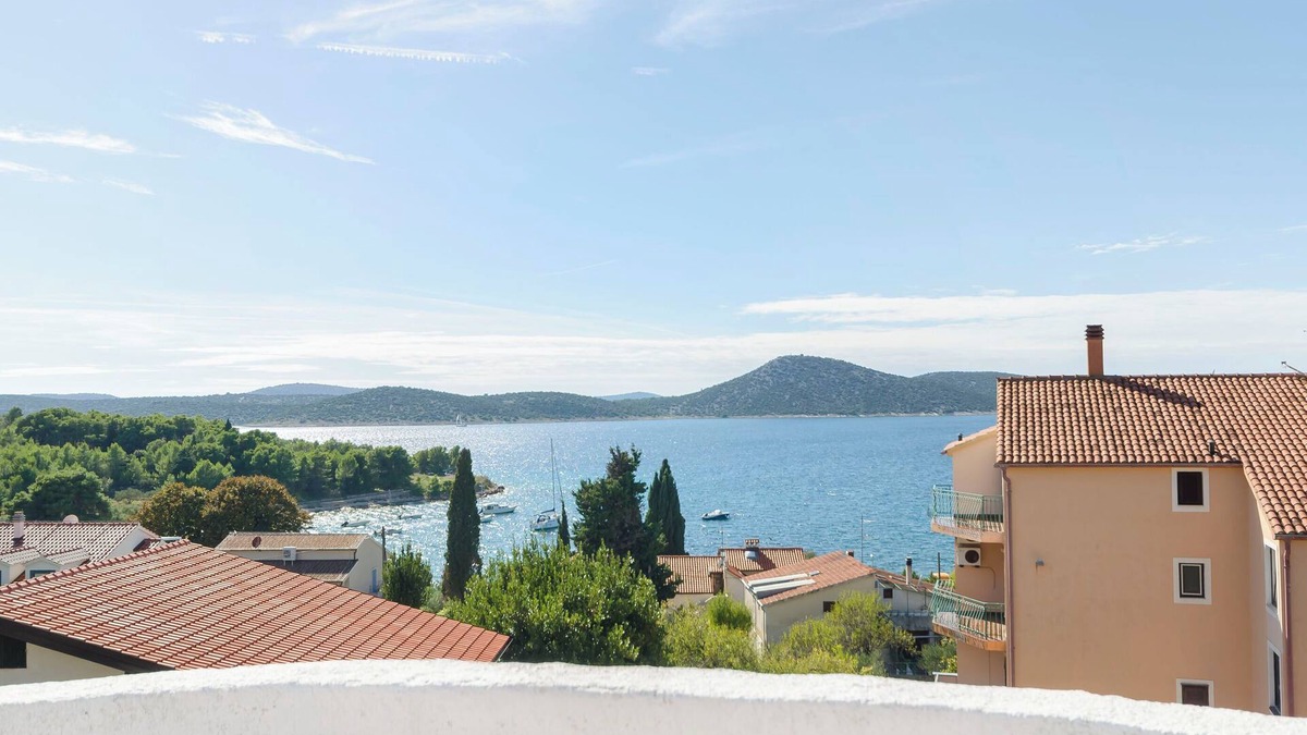 Prvic Luka Apartment | Apartments Angel (115461-A1) - Prvic Sepurine