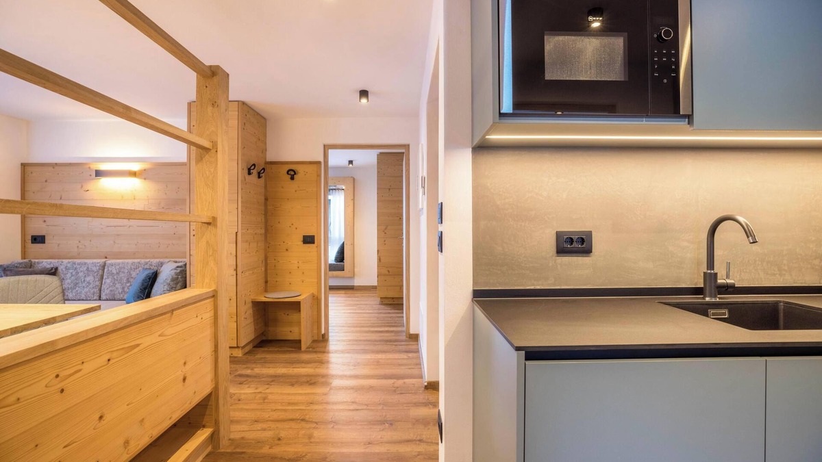 Mareo Apartment | "Apartments Armeri Blue Dolomites" with Mountain View, Balcony & Wi-Fi