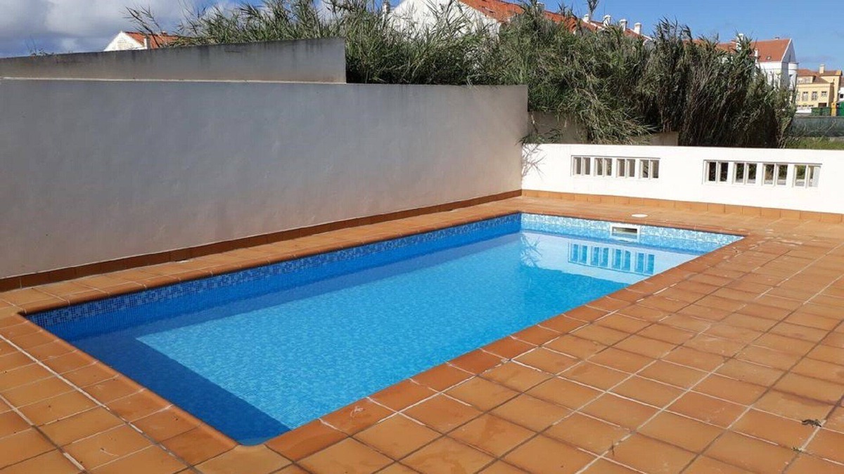 Baleal House | Apartments Baleal: Balconies and Pool