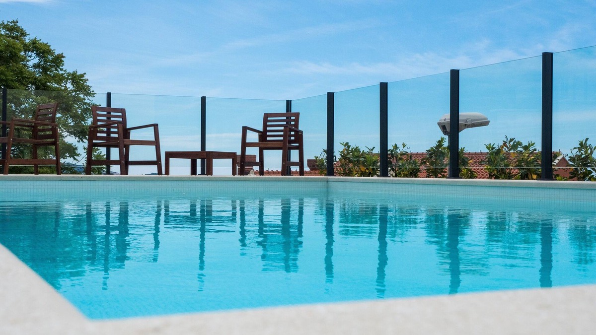 Brasina Apartment | Apartments Bella Vista - Mlini - Comfort Two Bedroom Apartment with Balcony and Sea View with shared swimming pool