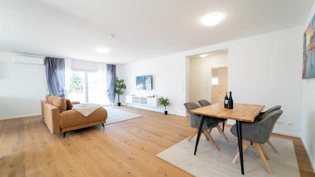 Ramstein-Miesenbach Apartment | Apartments by KEN