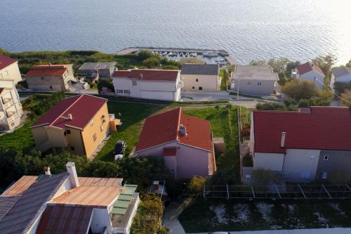 Rtina Apartment | Apartments by the sea Rtina - Miletici, Zadar - 11548