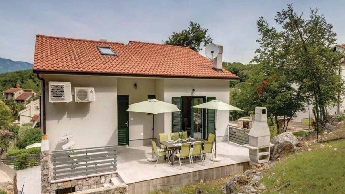 Porozina Apartment | Apartments Gržić (54391-A1) - Porozina - island Cres