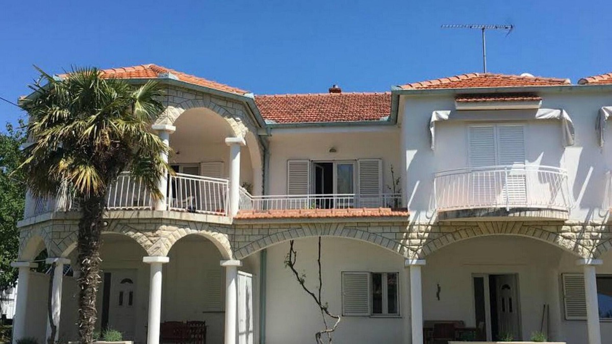 Turanj Apartment | Apartments Roko - Two Bedroom Apartment with Terrace and Sea View (A4)