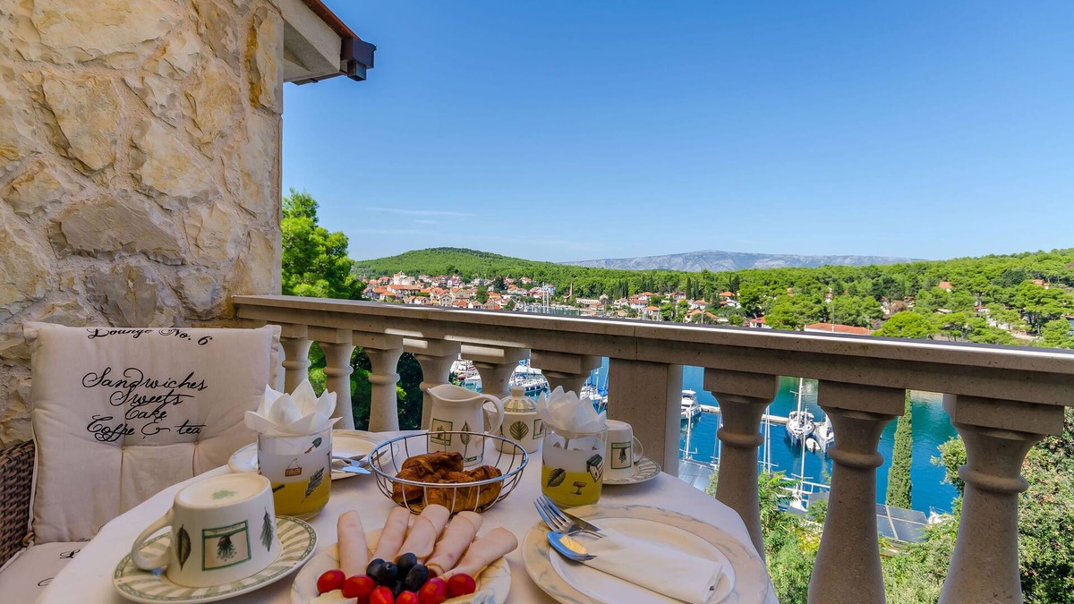 Vrboska Apartment | Apartments Vila Jelka (49712-A4) - Vrboska - island Hvar