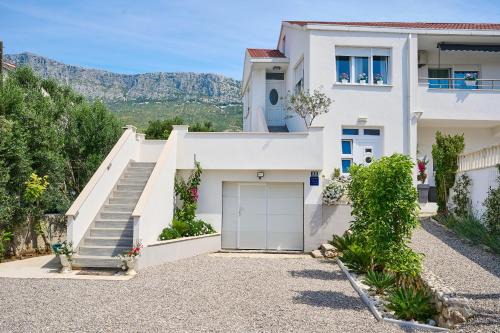 Kastel Sucurac Apartment | Apartments Infinity