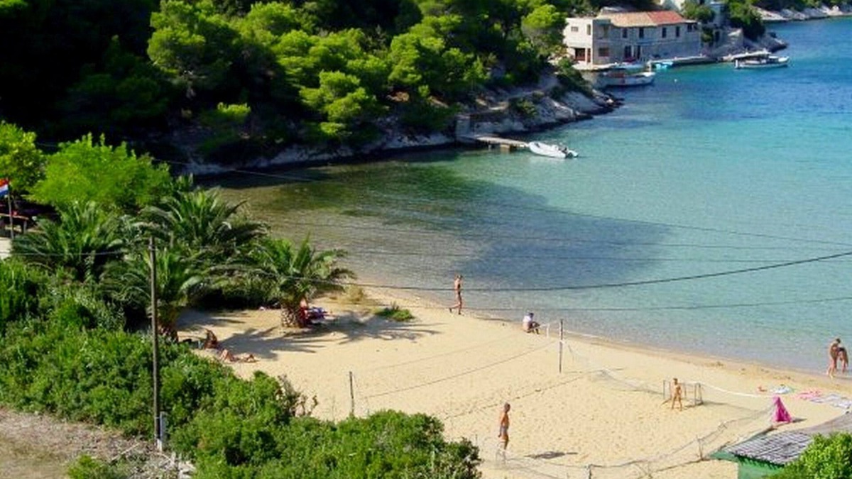 Cove Rogacic Apartment | Apartments Ivo, (12777), Vis, Croatia